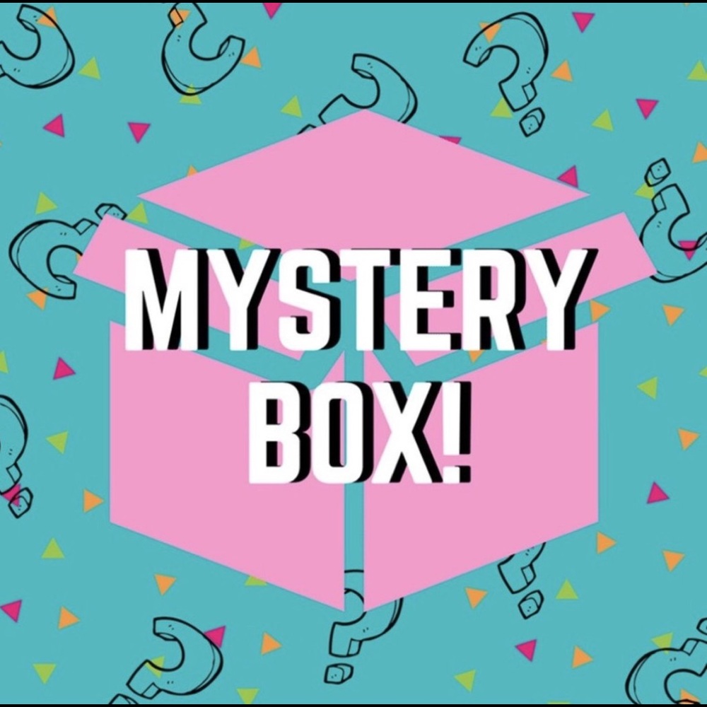 Resell Clothing Women’s Clothing Lot Mystery Box